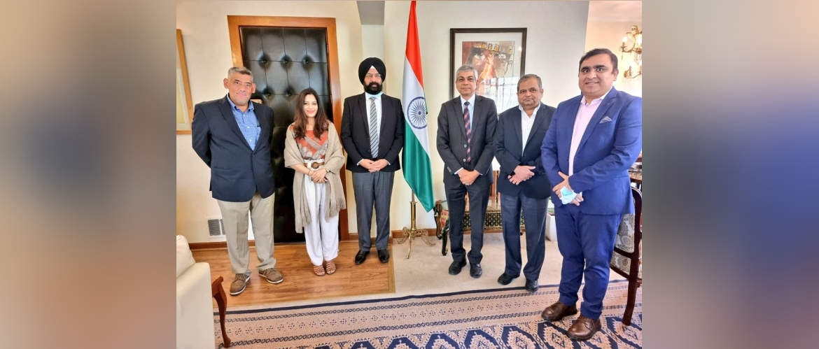  <div style="fcolor: #fff; font-weight: 600; font-size: 1.5em;">
<p style="font-size: 13.8px;">Ambassador Pankaj Sharma & Second Secretary (E&C) Vallari Gaikwad met with the Head of sales of Parle Products  from India, Mr. Sareen and President of Parle-G in México Mr. Mohan Shivankar and their team.  

They discussed increasing the production and presence of Parle-G in México and all of Americas, including the possibility of launching low sugar biscuits in Mexico. 
<br /><span style="text-align: center;">12 May 2022</span></p>
</div>

