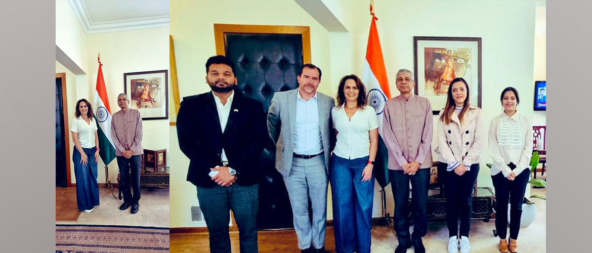  <div style="fcolor: #fff; font-weight: 600; font-size: 1.5em;">
<p style="font-size: 13.8px;">
Amb. Dr. Pankaj Sharma and embassy officials met with deputy H.E. Ms. Sofía Carvajal Isunza and the Head of the audit unit for the Bank of Mexico, Mr. José Luis Pérez Arredondo.

Discussed their upcoming visit to India as well as possible areas of cooperation with the Bank of Mexico.<br /><span style="text-align: center;">01 March 2023</span></p>
</div>