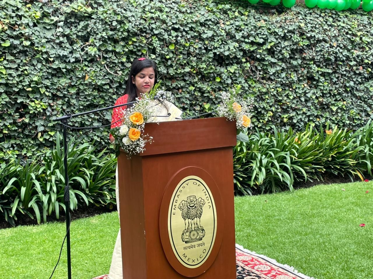  Embassy of India celebrated the 75th Independence Day on 15 August. Cd’A Ms. Juhi Rai unfurled the flag and read the President’s address to the nation.