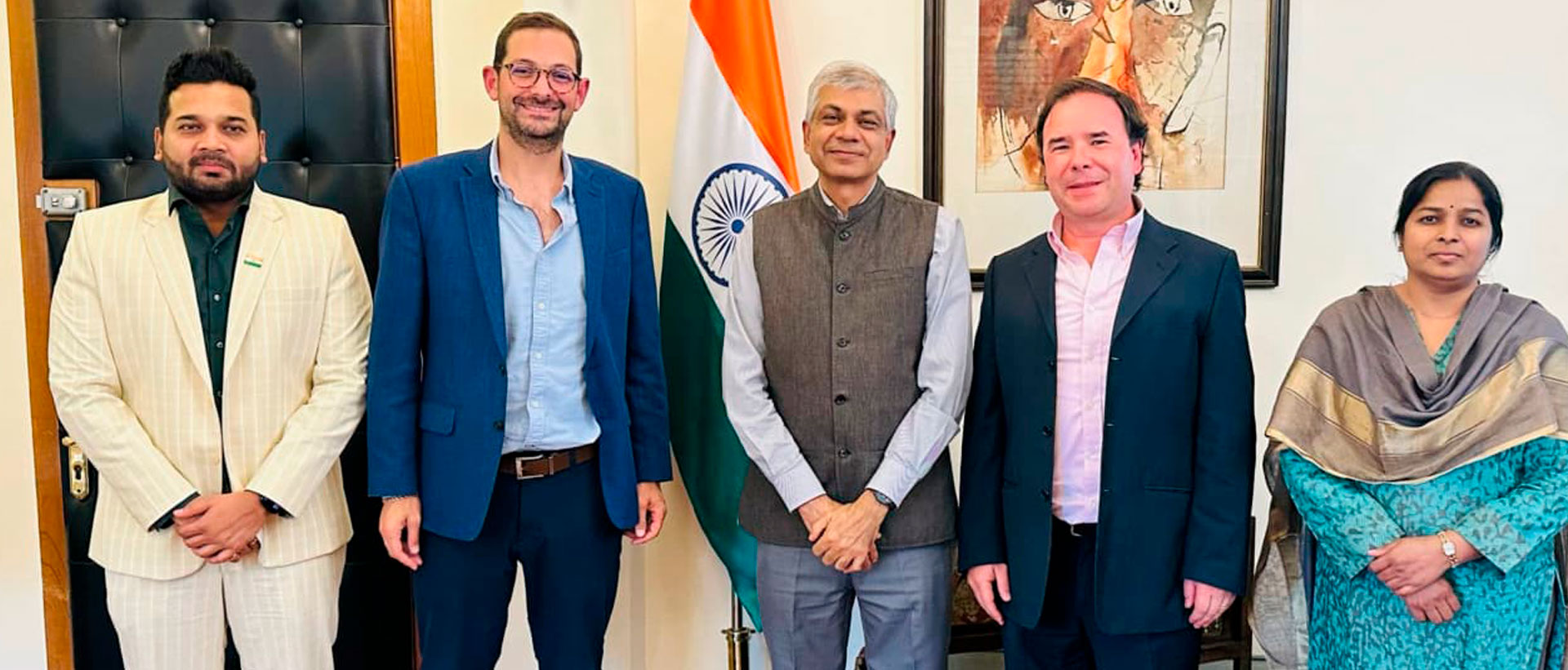 <div style="color: #fff; font-weight: 600; font-size: 1.5em;"> <p style="font-size: 13.8px;">Met with Mr. Gustavo Ochoa Restrepo, CEO of Tensteel.<br /><span style="text-align: center;">21.10.2025</span></p> </div>  <div style="color: #fff; font-weight: 600; font-size: 1.5em;"> <p style="font-size: 13.8px;">Met with Mr. Gustavo Ochoa Restrepo, CEO of Tensteel.<br /><span style="text-align: center;">21.10.2025</span></p> </div>